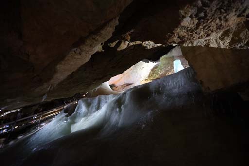 Dachstein Riesen-Eishöhle